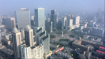 鞍山钢铁击败对手，实现逆转胜利的简单介绍